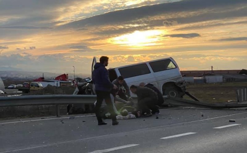 Accident pe centura Muncii-Apahida. Șoferul rănit, întins pe asfalt. "Dacă voi fi vreodată în situația asta, vă rog să opriți!"