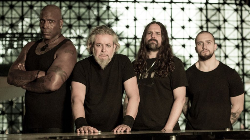 Festival la CASTELUL din Gilău: Sepultura vine la Cluj