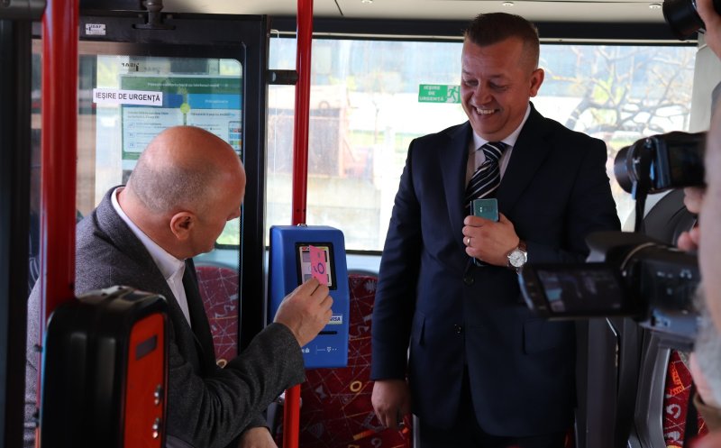 Proiectul plății cu cardul contactless pe transportul în comun, extins de la Cluj la București