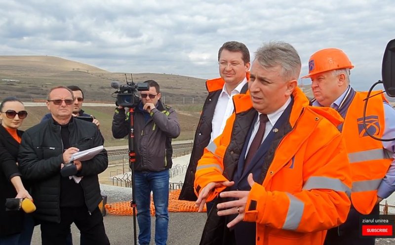 Doi stâlpi de curent blochează şantier Autostrăzii Sebeș-Turda