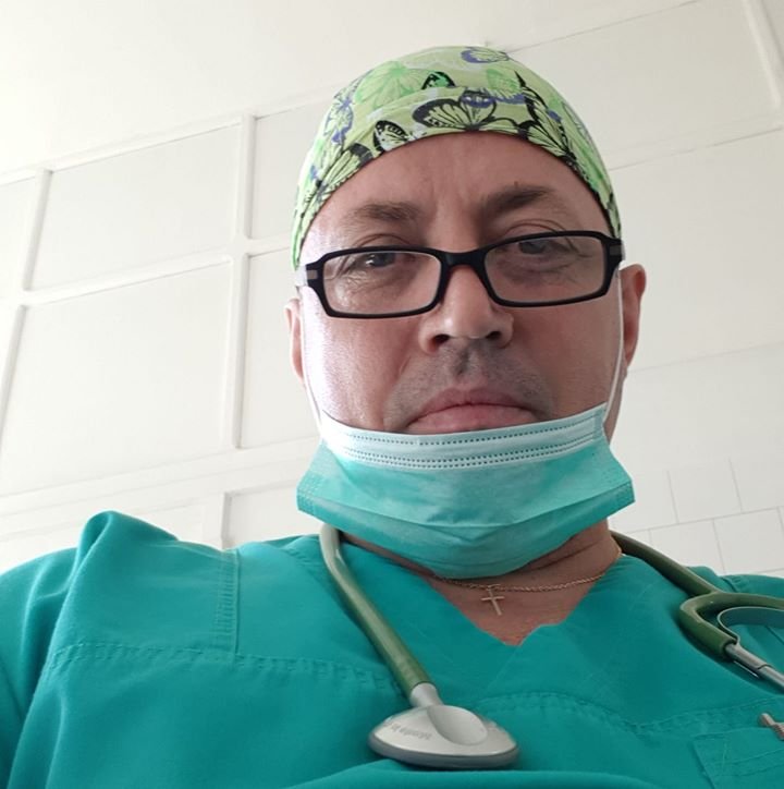Mesajul dur al unui medic anestezist. "Sute de morți într-o zi. Ce nu vă e clar? STAȚI ACASĂ!"