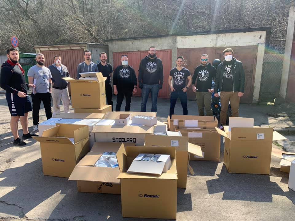 Beard Brothers, a doua livrare de materiale pentru spitalele clujene