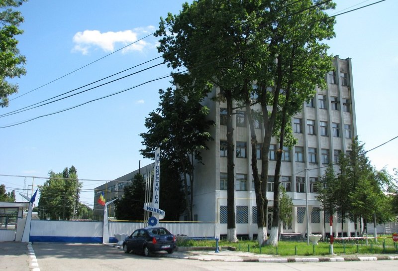 Cazul femeii din Dej infectată cu COVID-19 a oprit activitatea unei fabrici