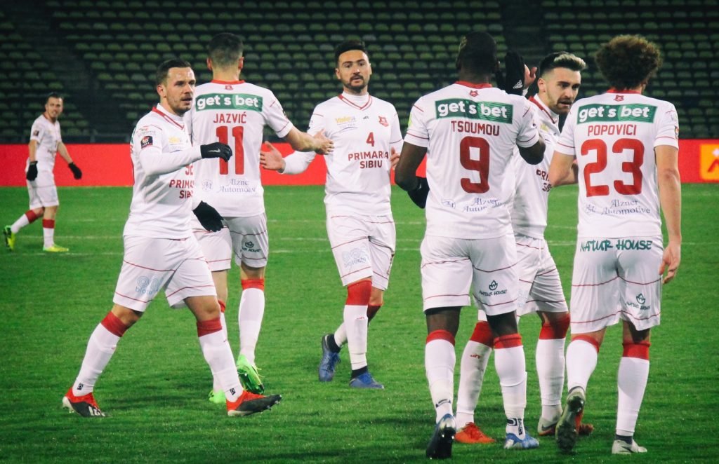 Primul club din Liga 1 care suspendă integral contractele pe durata stării de urgență