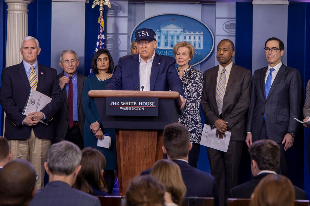 Donald Trump şi-a refăcut testul pentru COVID-19