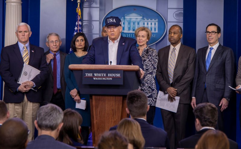 Donald Trump şi-a refăcut testul pentru COVID-19
