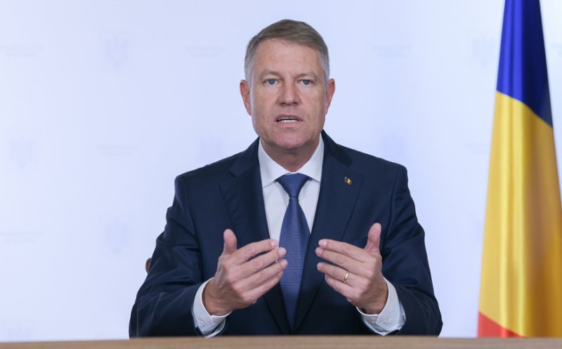 Iohannis, apel către românii din diaspora: "Dragii mei, nu veniţi anul acesta acasă de Sărbători"