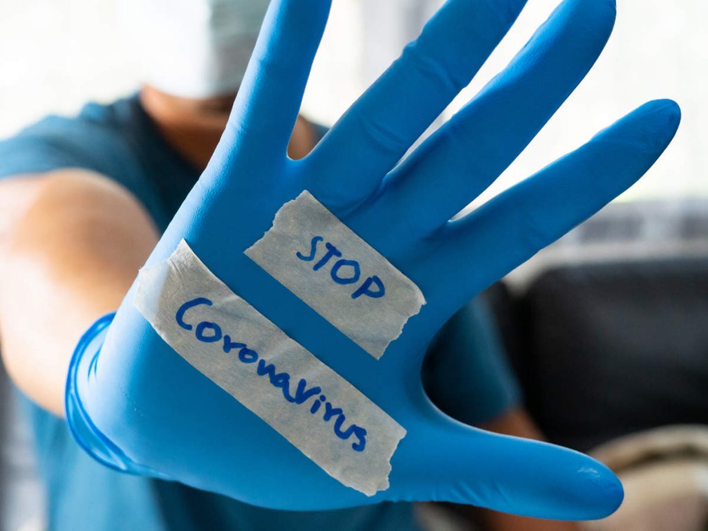 Clujeni, pregătiţi-vă măştile şi mănuşile! În curând devin obligatorii