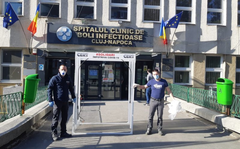 CERT Transilvania a montat porți de decontaminare la încă trei spitale