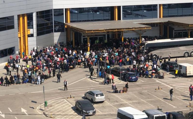 Anchetă la Aeroportul Cluj, după ce mii de muncitori români s-au înghesuit la cursele charter spre Germania