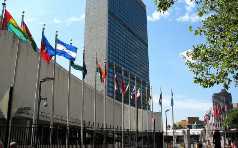 Cei 193 de membri ai Adunării Generale a ONU cer "acces echitabil" la "viitoarele vaccinuri"