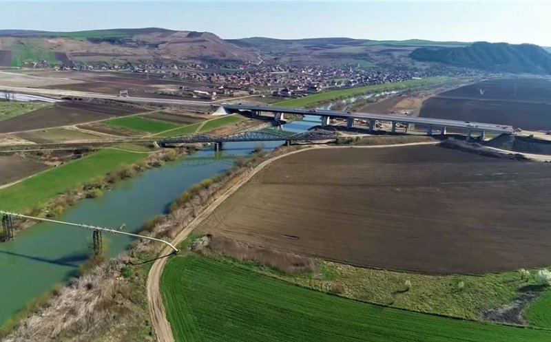 Un tronson din Autostrada Transilvania, aproape de finalizare. "Sperăm să nu devină muzeu"