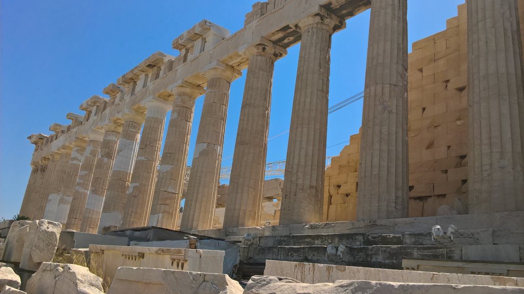 Grecia vrea să-i întâmpine pe turiştii străini din iulie, dar va selecta ţările din care va primi vizitatori