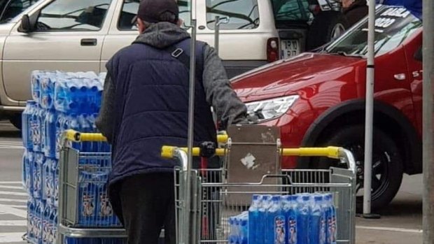 10 oameni au murit după ce au băut spirt contrafăcut