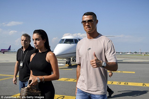 Ronaldo, atacantul lui Juventus Torino, s-a întors în Italia pentru antrenamente