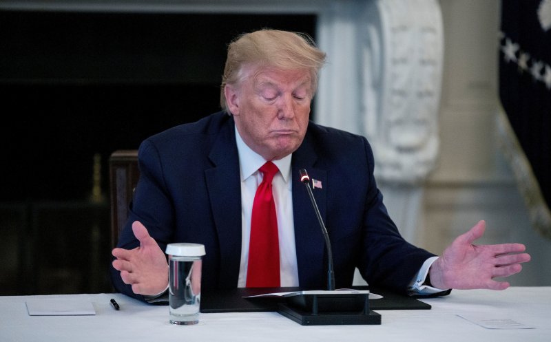 Acuzaţii grave la adresa lui Trump: Nu a vrut să ia nicio măsură când a fost anunţat de COVID-19