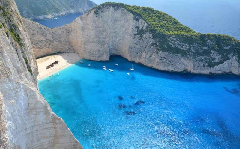 Grecia şi Bulgaria au în vedere redeschiderea locaţiilor de vacanţă începând cu 1 iulie