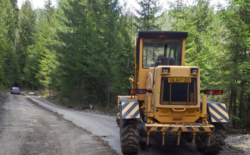 Lucrări de întreținere pe drumul județean 107T Mărișel – Măguri Răcătău - Măguri
