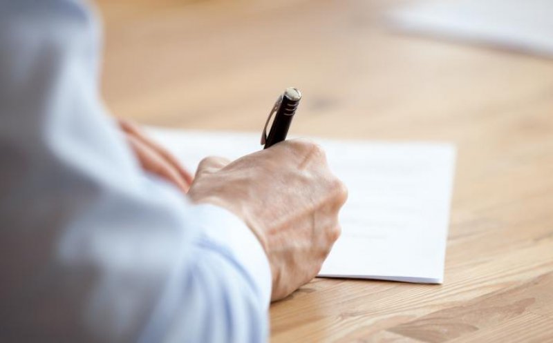 Decizia privind declaraţia pe propria răspundere va fi luată după declanşarea stării de alertă