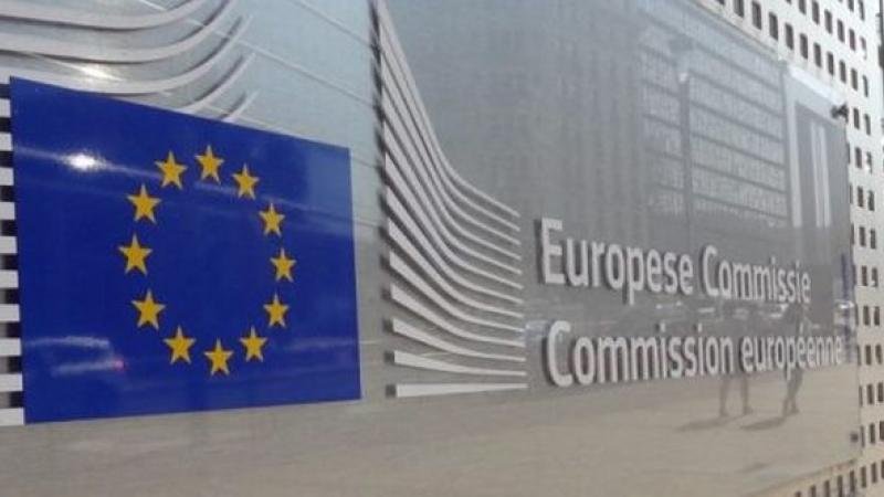 Comisia Europeană recomandă redeschiderea graduală a frontierelor între statele membre