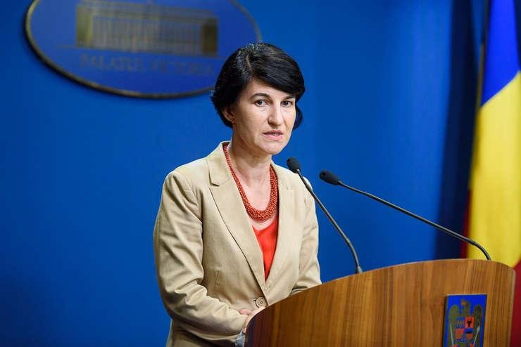 Violeta Alexandru: Fac tot ceea ce ţine de mine pentru ca munca românilor din străinătate să fie respectată