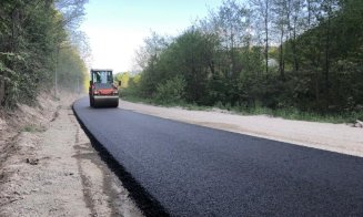 Lucrări de asfaltare pe drumul Băișoara – Săvădisla