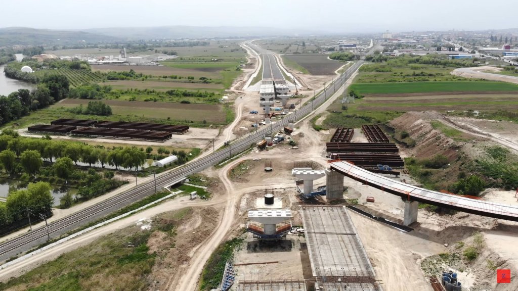 Un Aktor grăbit pe Autostrada Sebeș - Turda