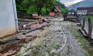 Atenționarea de vreme rea, prelungită. O localitate din Cluj, afectată de inundații