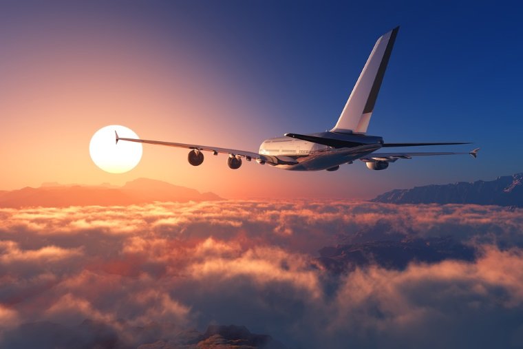 Bilete ieftine de avion după criză? Poate la anul