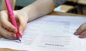 11.490 de elevi nu s-au prezentat la examenul de română la Evaluarea Națională