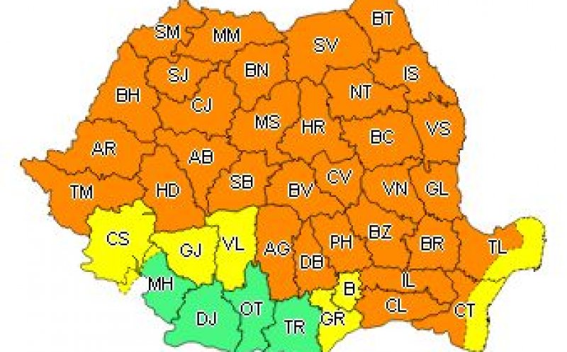 Un nou cod portocaliu de furtuni în aproape toată țara