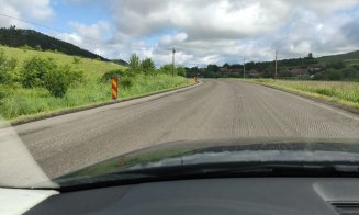 Se înlocuieşte  stratul de asfalt de uzură pe DN1F Cluj-Napoca-Zalău