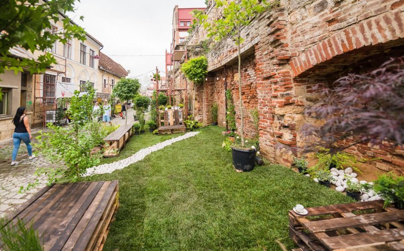 Strada Potaissa redevine Piața de flori altfel