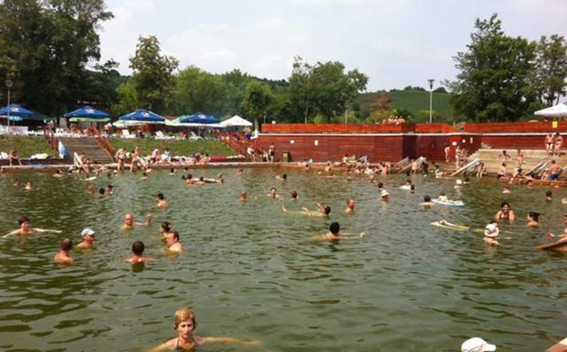 Weekend: Sâmbătă 27 iunie se deschid Băile Cojocna