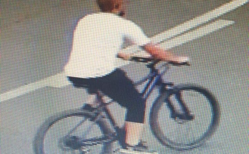 După ce a ajuns viral pe Facebook, biciclistul care a accidentat o fetiță și a dispărut s-a autodenunţat