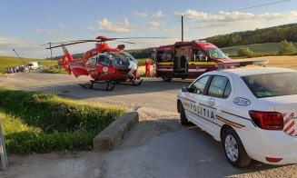 Copil de 8 ani lovit de mașină în Ceanu Mare. A fost chemat și un elicopter SMURD