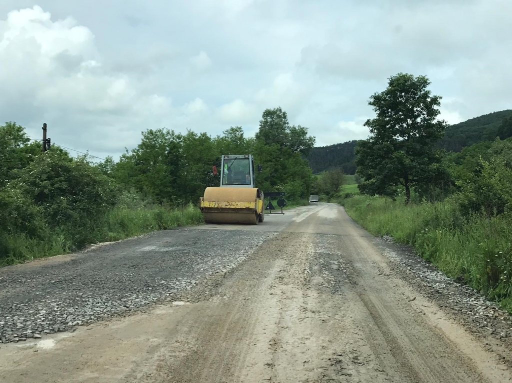 Au demarat lucrările de întreținere pe drumul judeţean 109A Vultureni – Panticeu – Recea Cristur – Dealu Jurcii – DJ 108B