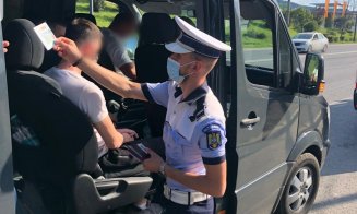 Petrecăreții din Tarnița s-au trezit cu poliția lângă ei
