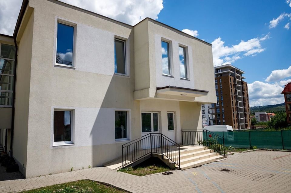 240 de noi locuri în creşele Clujului. Boc: "Este un efort financiar de 1 milion de euro anual"