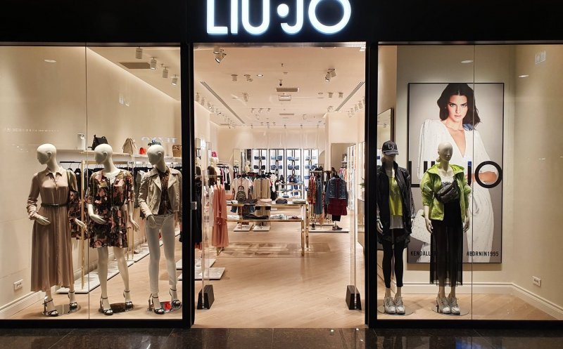 Primul magazin din regiune al brandului italian de fashion Liu Jo s-a deschis în Iulius Mall Cluj