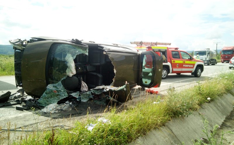 Încă un accident la Cluj! Trei mașini implicate. O femeie a rămas încarcerată