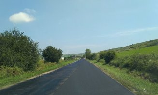 Au început lucrările de asfaltare pe drumul Viișoara – Ceanu Mare – Frata