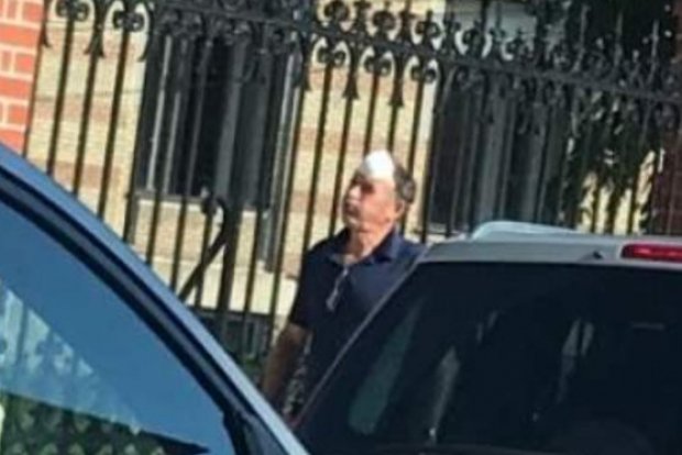 Dan Petrescu surprins fără mască pe stradă, după ce a fost testat pozitiv cu coronavirus
