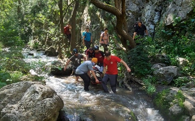 Salvamontiștii clujeni, acțiune de salvare în Cheile Tureni. O persoană a căzut de la înălțime