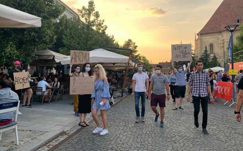 Protest al actorilor independenţi, înainte de Gala TIFF. Tudor Giurgiu, către ministrul Culturii: "Trebuie ajutaţi"