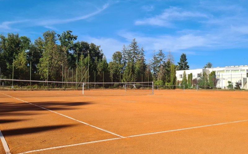 Terenuri de tenis reamenajate și modernizate în Parcul "Babeș"