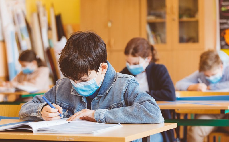 Plângeri penale pe numele premierului, vicepremierului şi al ministrului Educaţiei