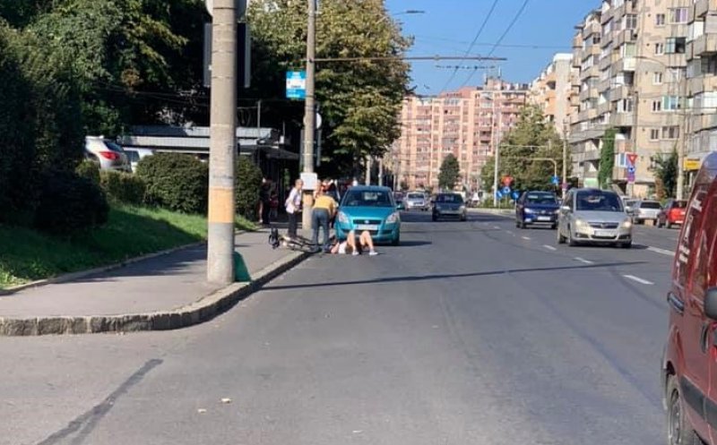 Biciclist lovit de mașină pe Izlazului