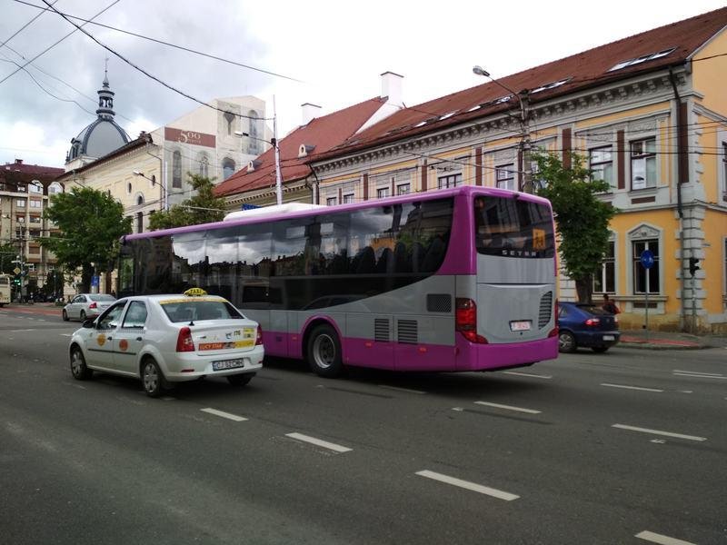 Noi trasee pentru autobuze școlare, începând de luni 14 septembrie