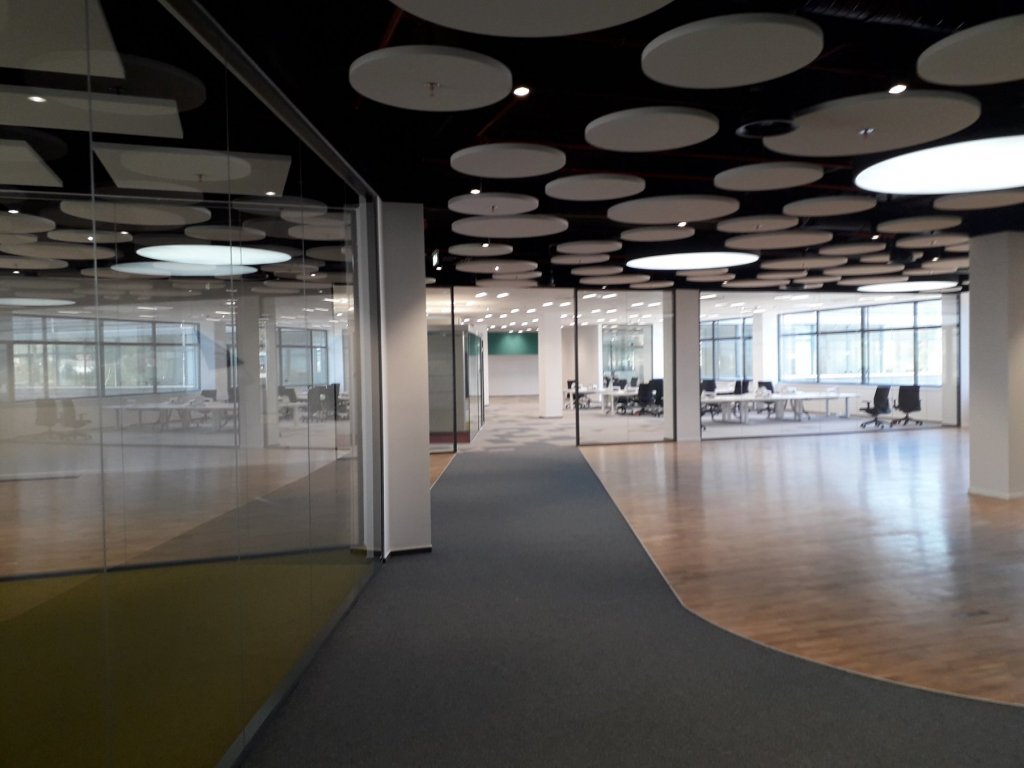 Clujenii au amenajat noua clădire Bosch de la Blaj